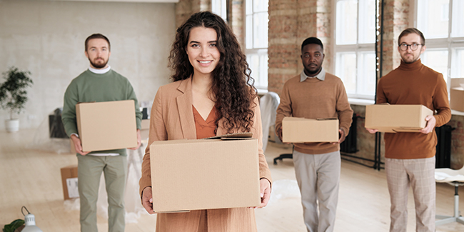 Badgeuse en entreprise - Aménagement, déménagement d'entreprise